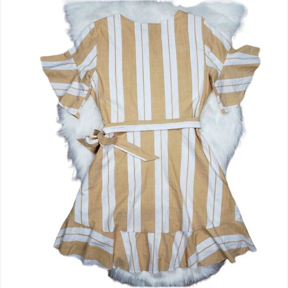 ✨ Striped Wrap Front Dress✨ - Picture 5 of 6